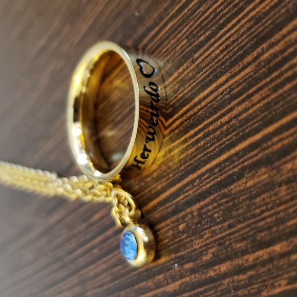 MJartoria Matching Necklaces, His & Hers Engraved Rhinestone Rings Set - Picture 9 of 13